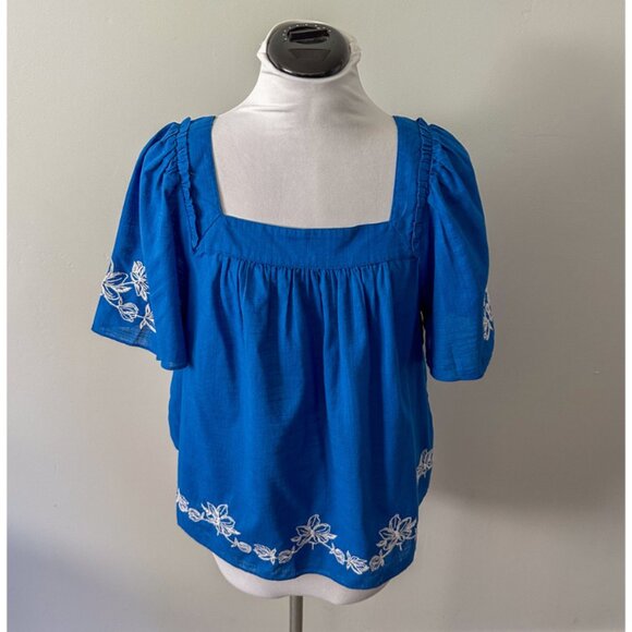 Draper James Maren Top in Embroidered Floral - Picture 3 of 10